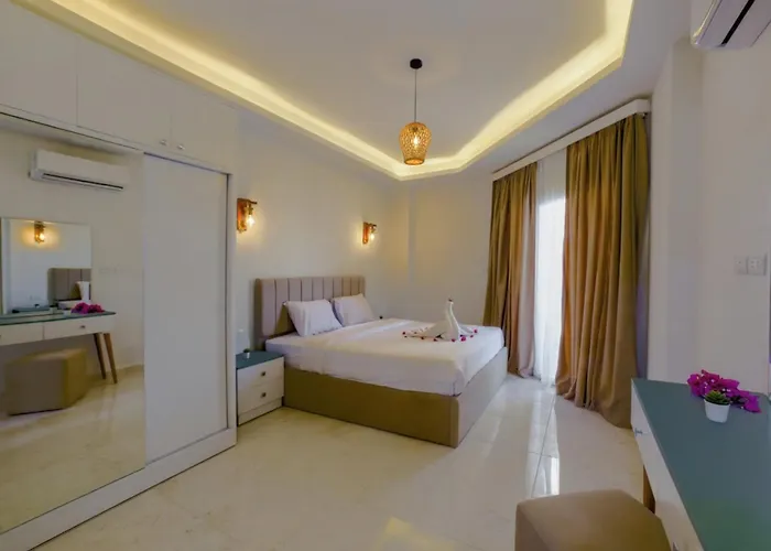 Selena Bay Hotel *